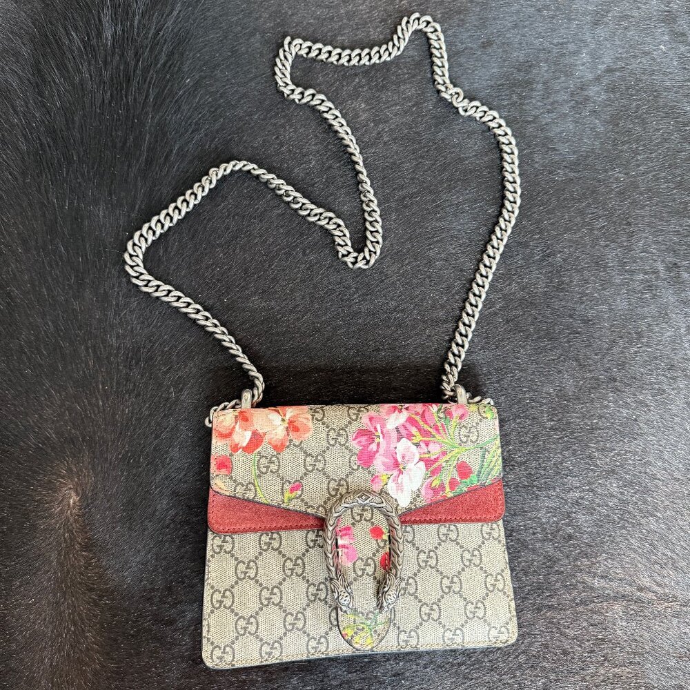 Gucci GG Dionysus Supreme Blooms Shoulder Bag